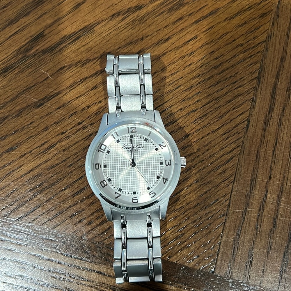 Men’s Kenneth Cole Silver Watch